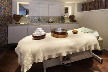 AmaWaterways VIOLA_Massage.jpg